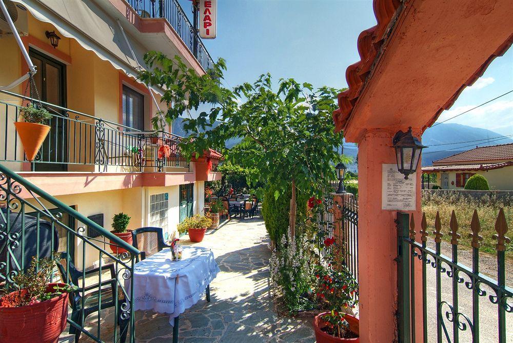 Kelari Studios Amfissa Esterno foto