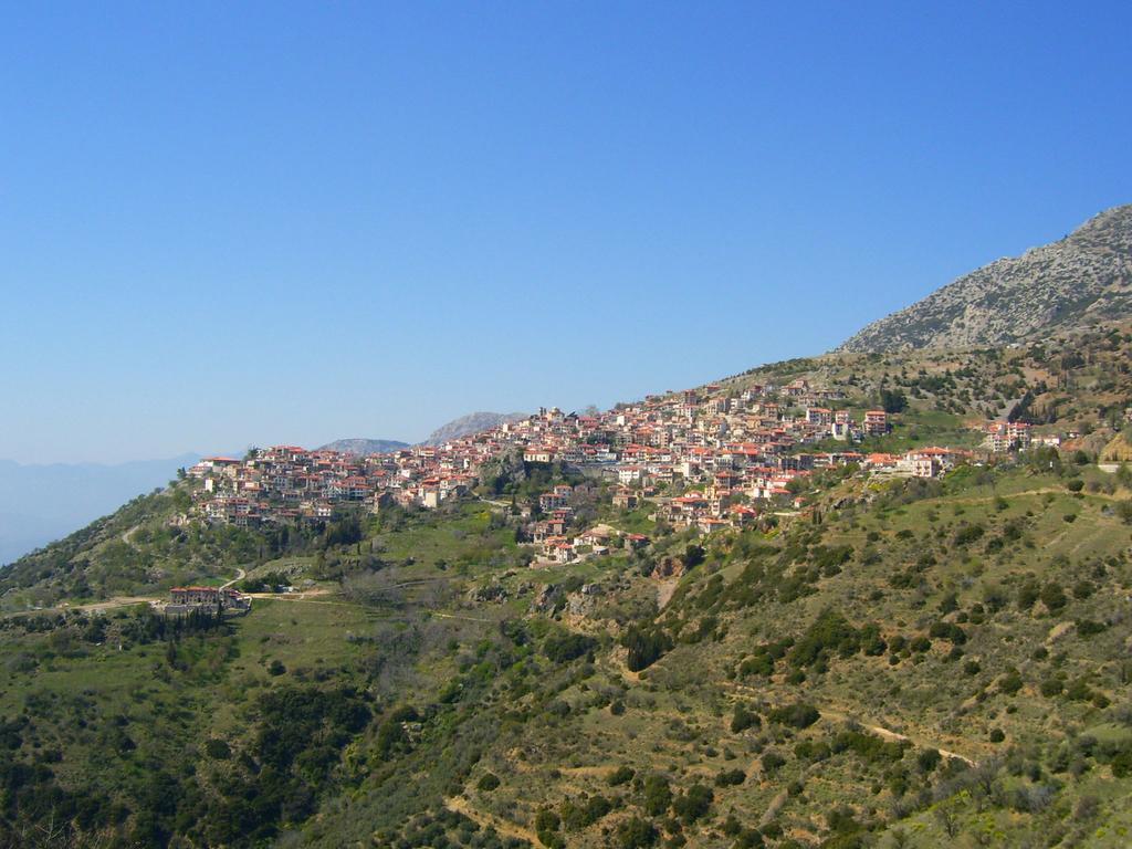 Kelari Studios Amfissa Esterno foto